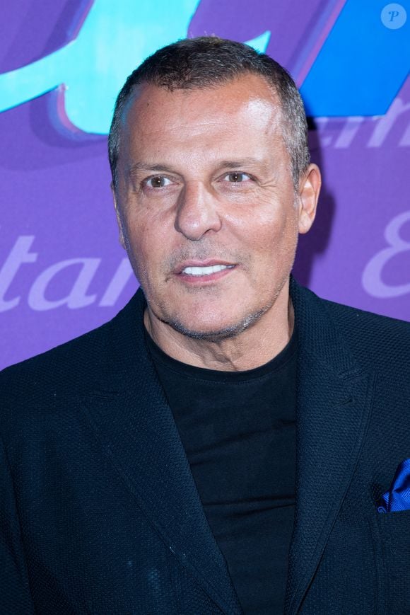 En effet, il a de nombreux projets en poche comme celui d'écrire un livre

Jean-Roch assiste au défilé Etam Womenswear printemps/été 2023 dans le cadre de la semaine de la mode à Paris, France, le 27 septembre 2022. Photo par Aurore Marechal/ABACAPRESS.COM