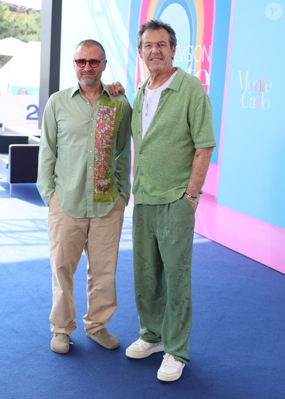 Jean-Luc Reichmann et Alexandre Brasseur - Photocall de "Demain nous appartient" (DNA) lors du 64ème Festival de Télévision de Monte Carlo au Grimaldi Forum de Monaco le 14 juin 2025.
© Denis Guignebourg / Bestimage