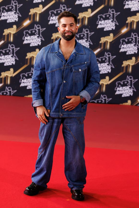 Kendji Girac assiste aux 26e NRJ Music Awards au Palais des Festivals le 1er novembre 2024 à Cannes, France. Photo par Anne Barson/ABACAPRESS.COM