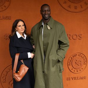 Hélène Sy et Omar Sy posent à Roland-Garros, le 7 juin 2025, à Paris. Photo : Laurent Zabulon/ABACAPRESS.COM
