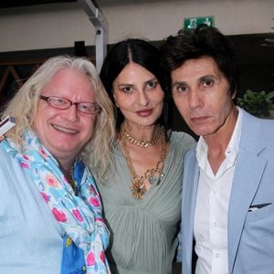 Pierre-Jean Chalençon, Sylvie Ortega Munos, Jean-Luc Lahaye - Vin d'honneur du mariage de Jean-Luc Lahaye et Paola au restaurant festif et bar à cocktails "Frivole, 8 rue Jean Goujon à Paris le 2 juillet 2025. © Philippe Baldini/ Bestimage