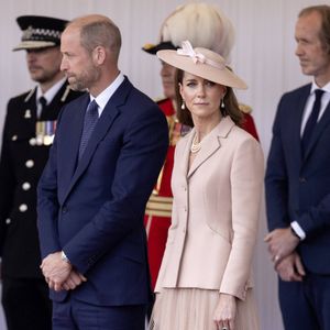 Reste à savoir si cette histoire s'est réellement passée comme elle a été décrite dans la presse.
Le prince William (Le prince William, prince de Galles), la princesse Catherine (Catherine "Kate" Middleton, princesse de Galles), Visite d'État du couple présidentiel français en Grande-Bretagne, Jour 1, à Windsor, Berkshire, Grande-Bretagne, 8 juillet 2025.
©Dana Press / Bestimage