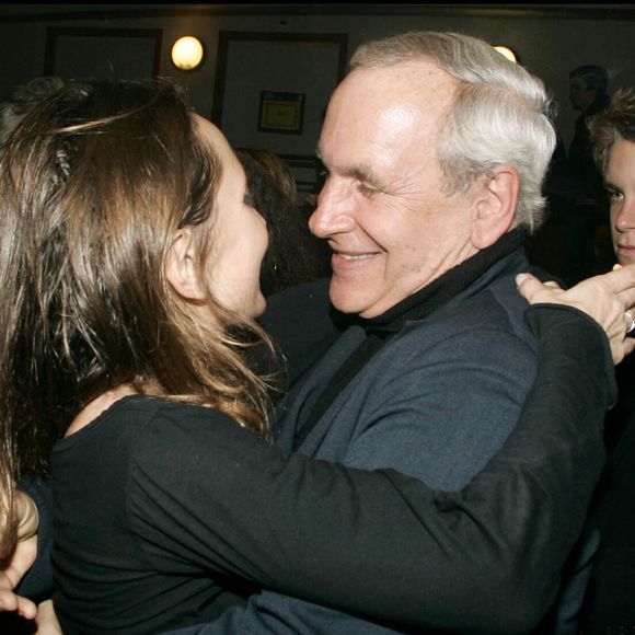 Info du 07/08/2024 - Décès de l'animateur Patrice Laffont à l'âge de 84 ans dans sa maison du Vaucluse mercredi matin - PATRICE LAFFONT - EXCLUSIF - SPECTACLE D' AXELLE LAFFONT A L' OLYMPIA A PARIS