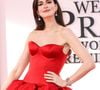 L'actrice américaine a dévoilé son ventre arrondi à travers une courte vidéo inédite.

Anne Hathaway à la première du "Diable s'habille en Prada 2" à New York.

©Bestimage