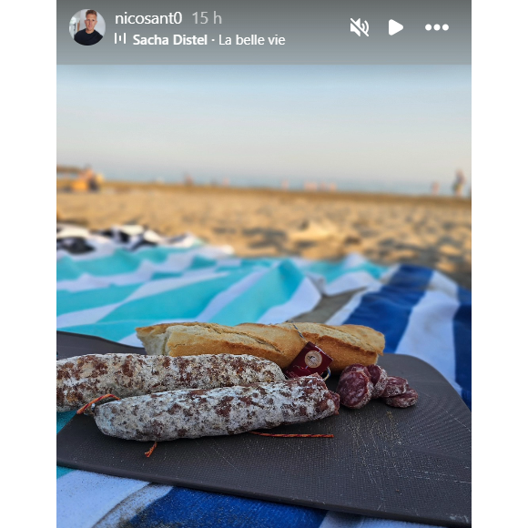 Mais aussi des apéros à la plage.

Nicolas Santoro en vacances avec ses six enfants, son ex-femme Camille Santoro malade.