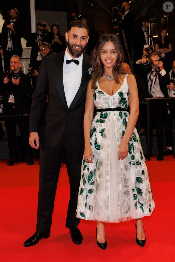 Karim Benzema et sa compagne Lyna Khoudri lors de la montée des marches du film « 13 jours 13 nuits » lors du 78ème Festival International du Film de Cannes. Le 23 mai 2025
© Jacovides-Moreau / Bestimage