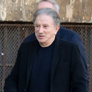 Michel Drucker - Obsèques de Nathalie Baye en l'église Saint-Sulpice à Paris le 23 avril 2026. © Dominique Jacovides - Coadic Guirec / Bestimage