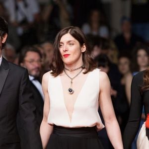 Anaïs Demoustier, Valérie Donzelli et Jérémie Elkaïm lors de la montée des marches du film "Marguerite & Julien" lors du 68e Festival International du Film de Cannes, le 19 mai 2015.
© BORDE-MOREAU / BESTIMAGE