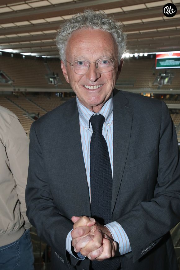 Exclusif - Nelson Monfort sur le plateau de France Télévision lors des internationaux de France de Tennis de Roland Garros 2025 (Jour 13), à Paris, France, le 6 Juin 2025. © Bertrand Rindoff / Bestimage