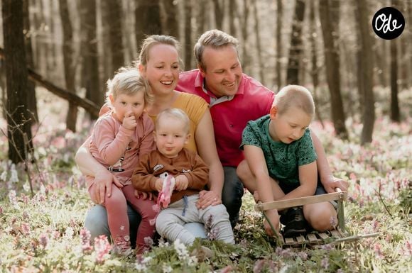 Les parents ayant eu plus d’enfants que prévu affichent, en moyenne, un bien-être psychologique plus faible.

Photo prise par Peter Dlhy / Unsplash