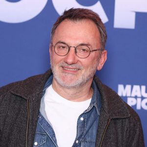 Le journaliste profitera de ces quatre ans sans télé pour reprendre les études : "J'ai passé un diplôme universitaire intitulé Médecine, méditation et neurosciences"

Frédéric Lopez assiste à la première de Mauvaise Pioche à Paris, France, le 23 mars 2026. Photo par Jerome Dominé/Abaca