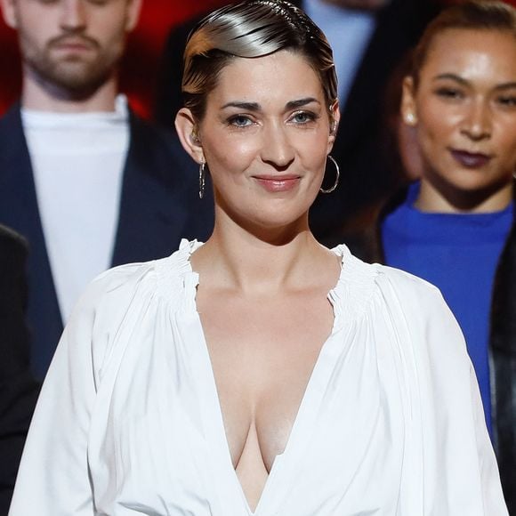 Exclusif - Sheryfa Luna chante son tube "Il avait les mots" - Enregistrement de l'émission "Génération Hit Machine Vol. 2" au Dôme de Paris, les 8 et 9 novembre 2022, diffusée sur W9 le 31 janvier 2023
© Christophe Clovis / Bestimage