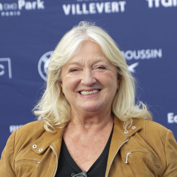 et ont transformé le lieu en chambres d'hôte il y a plusieurs années.

Charlotte de Turckheim - Arrivées au cinéma CGR lors de la 18ème édition du Festival du Film Francophone d'Angoulême (FFA) le 29 août 2025.
© Guirec Coadic / Bestimage