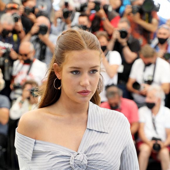 Adèle Exarchopoulos au photocall du film Bac Nord (Hors compétition) lors du 74ème festival international du film de Cannes le 13 juillet 2021 © Borde / Jacovides / Moreau / Bestimage