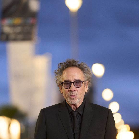 Tim Burton assiste à la première de Maria Callas : Letters And Memoirs lors du 72e Festival international du film de Saint-Sébastien au théâtre Victoria Eugenia le 26 septembre 2024 à Saint-Sébastien, Espagne. Photo ABACAPRESS.COM
