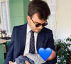 Alors le week-end, c'est sacré !

Gauthier Le Bret, journaliste de CNews et Europe 1, pose fièrement avec son bébé, sur Instagram le 20 septembre 2025.