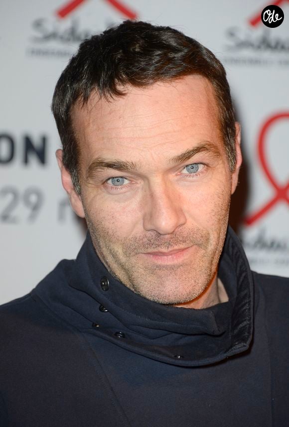 Marc-Emmanuel Dufour lors de la soirée de lancement du "Sidaction 2015" au Musée du Quai Branly à Paris, le 2 mars 2015.

COADIC GUIREC / BESTIMAGE