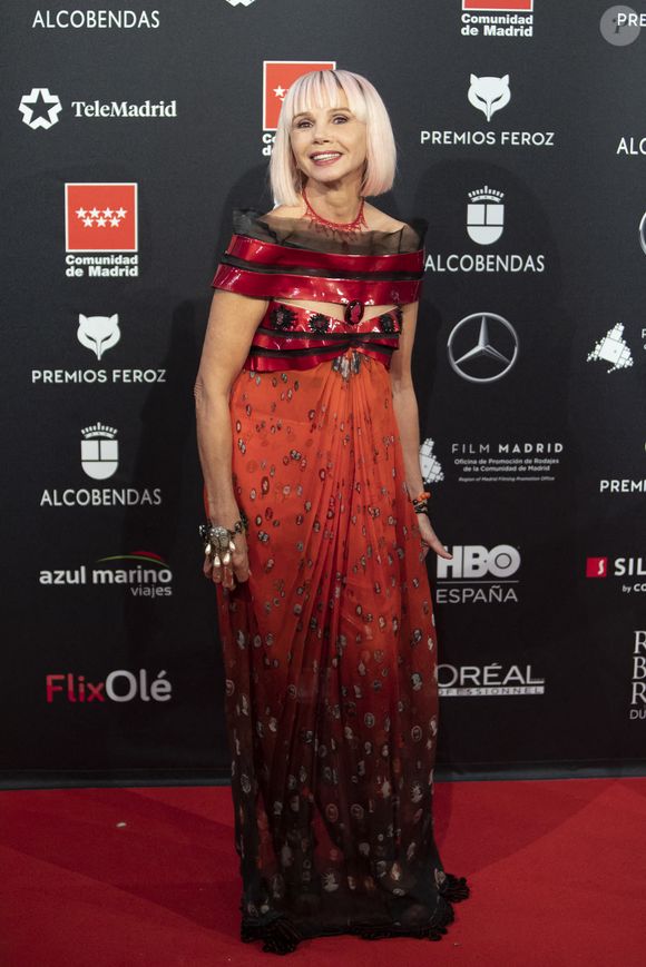 L'actrice Victoria Abril assiste au tapis rouge des Feroz awards 2020 au Teatro Auditorio Ciudad de Alcobendas le 16 janvier 2020 à Madrid, Espagne. Photo byDavid Jar/Alter Photos/ABACAPRESS.COM