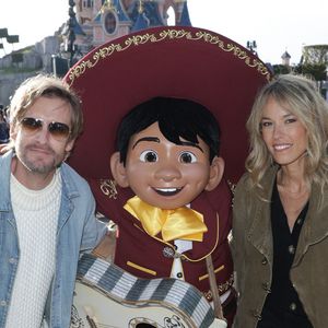 Exclusif - Philippe Lacheau et sa compagne Elodie Fontan au lancement du Disney Music Festival à Disneyland Paris le 26 avril 2025. © Coadic Guirec / Bestimage