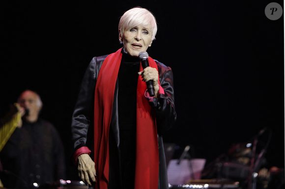 Nicole Croisille lors de la soirée d'hommage au compositeur Francis Lai au Grand Rex à Paris le 5 novembre 2021.

© Cédric Perrin / Bestimage
