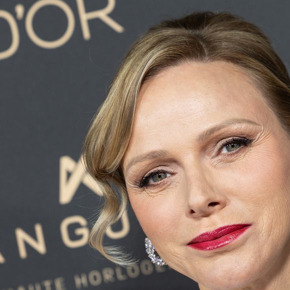 La princesse Charlène de Monaco au photocall de la 69ème cérémonie du Ballon D'Or 2025 au théâtre du Châtelet à Paris, France, le 22 septembre 2025. © Cyril Moreau/Bestimage