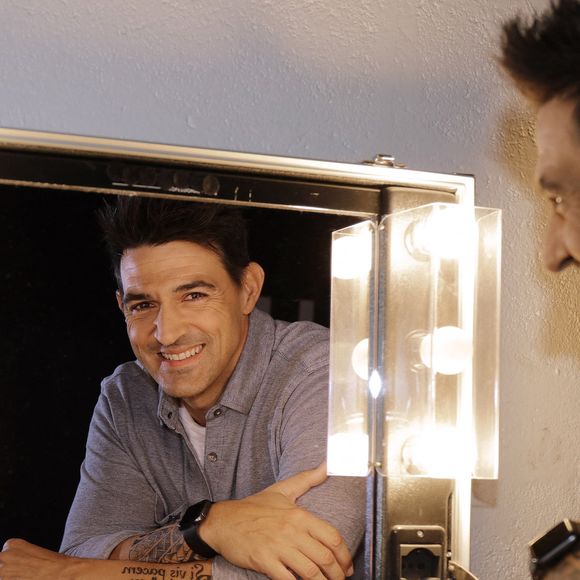 En effet, le candidat emblématique de la première saison du programme musical de TF1 est déjà papa de trois enfants.

Exclusif - Portrait de Jean-Pascal Lacoste. Le 13 octobre 2020
© Cédric Perrin / Bestimage