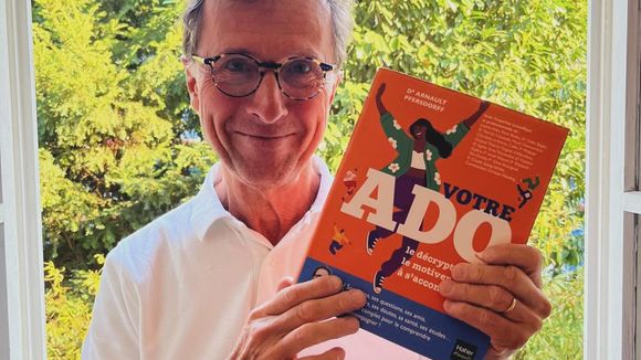 "Prendre cette habitude dès le plus jeune âge" : Ce célèbre pédiatre de La maison des maternelles donne de précieux conseils aux parents d'adolescents