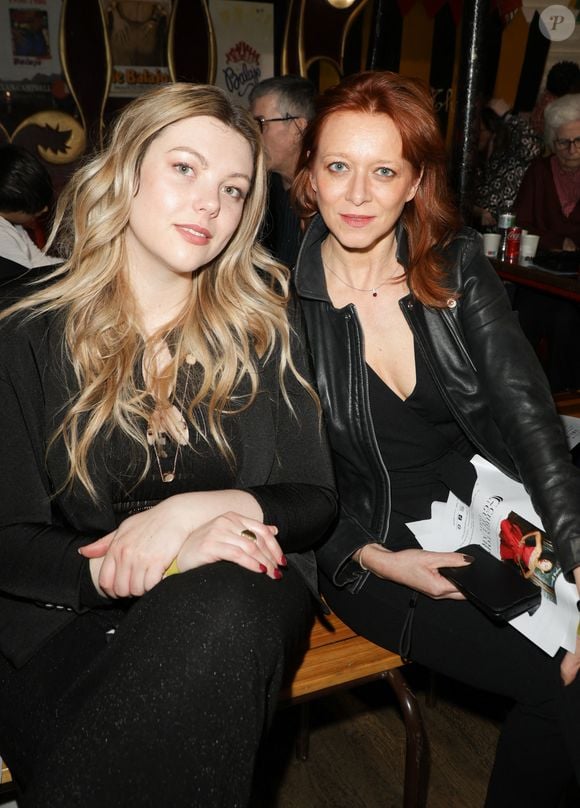 Héloïse Martin et Prisca Demarez - Célébrités au défilé Christophe Guillarmé "Collection Prêt-à-Porter Automne/Hiver 2025-2026" lors de la Fashion Week au Balajo à Paris le 5 mars 2025. © Coadic Guirec/Bestimage