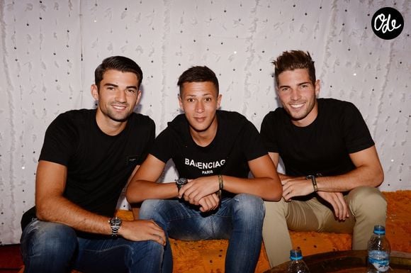 Les informations publiques disponibles sur Société.com montrent aussi que cette aventure entrepreneuriale est désormais partagée avec ses quatre fils, Enzo, Luca, Théo et Elyaz.

Exclusif - Enzo Zidane (fils de Zinédine Zidane), Driss Zidane (neveu de Zinédine Zidane) et Luca Zidane (fils de Zinédine Zidane) - Les célébrités lors du festival "Marrakech du Rire 2018"  à Marrakech, Maroc, le 24 juin 2018. © Rachid Bellak/Bestimage