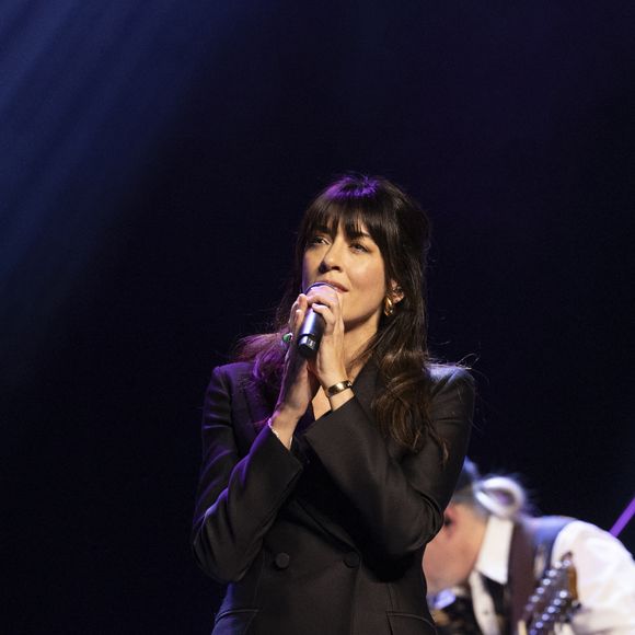 Nolwenn Leroy au concert du gala des 20 ans de la fondation Recherche Alzheimer "2 générations chantent pour la 3ème" à l'Olympia à Paris le 18 mars 2024.

© Cyril Moreau / Bestimage