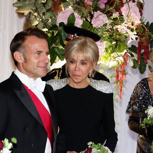 Ils faisaient partie des personnes chanceuses invitées au banquet d'Etat au Guildhall à Londres en marge de la visite du couple présidentiel français au Royaume Uni 

Le président Emmanuel Macron, Brigitte Macron lors d’un banquet d’état à Guildhall, Londres le 9 juillet 2025. Le couple présidentiel français est en voyage officiel au Royaume Uni pour trois jours.

© Dominique Jacovides / Bestimage