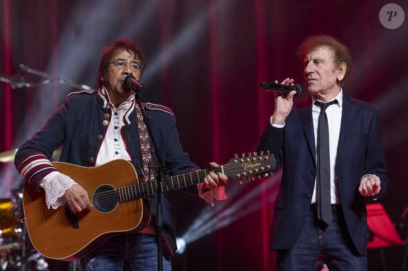 Laurent Voulzy, Alain Souchon au concert du gala des 20 ans de la fondation Recherche Alzheimer "2 générations chantent pour la 3ème" à l'Olympia à Paris le 18 mars 2024.

© Cyril Moreau / Bestimage