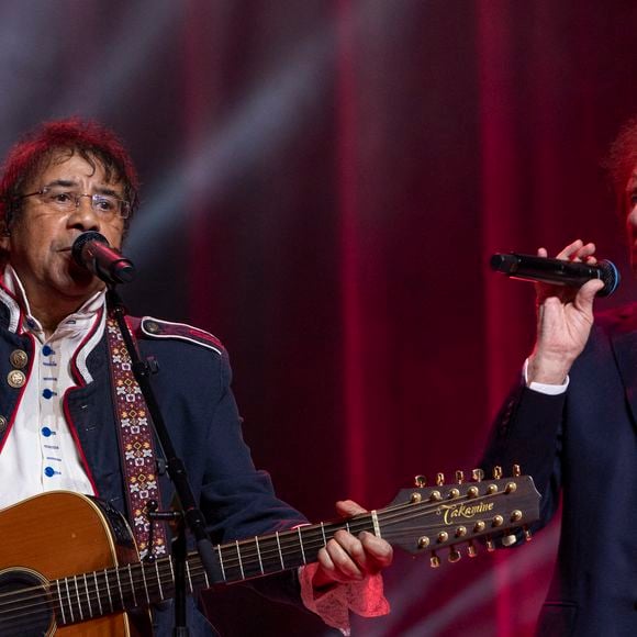 Laurent Voulzy, Alain Souchon au concert du gala des 20 ans de la fondation Recherche Alzheimer "2 générations chantent pour la 3ème" à l'Olympia à Paris le 18 mars 2024.

© Cyril Moreau / Bestimage