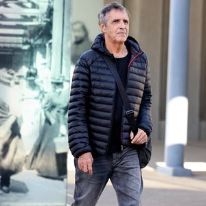 “Gérard était un personnage qui n’avait rien à voir avec moi, si ce n’est que nous avions le même père…”, poursuit Julien Clerc

Julien Clerc - I.Huppert a dirigé le tournage de la reproduction du film documentaire muet de 1895 par le regretté cinéaste français Louis Lumière « La Sortie de l'usine Lumière à Lyon » dans le cadre de la 16ème édition du Festival Lumière de Lyon, France, le 19 octobre 2024. © Dominique Jacovides/Bestimage