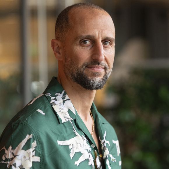 Arié Elmaleh au village lors des Internationaux de France de Tennis de Roland Garros 2025. Paris, le 27 mai 2025.
Moreau / Jacovides / Bestimage