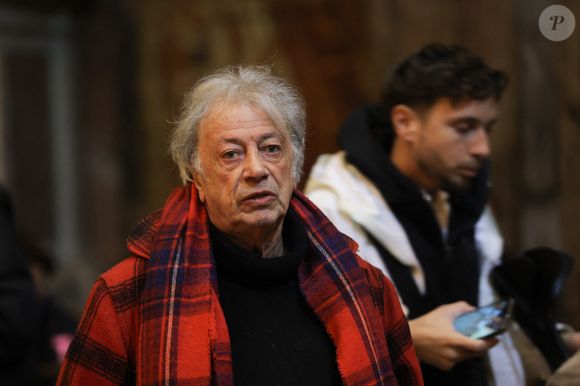 Le chanteur français Hervé Vilard lors d'une messe à la mémoire de l'actrice française Brigitte Bardot à l'église Saint-Roch à Paris, le 28 janvier 2026. Photo par Nasser Berzane/ABACAPRESS.COM