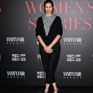 Désormais, elle souhaite organiser un dîner de charité pour lever des fonds pour la recherche scientifique contre le cancer du pancréas

Maiwenn au photocall de la soirée de gala "Women Stories by Vanity Fair" à l'Eden Roc lors du 76ème Festival International du Film de Cannes, le 18 mai 2023.