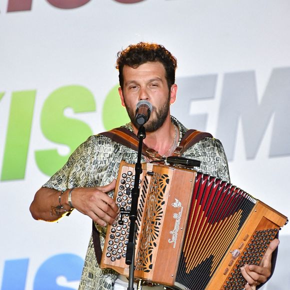 Claudio Capeo se produit à Cannes, France, le 25 juin 2021 dans le cadre du lancement de la saison culturelle et événementielle de l'été 2021. Photo by Lionel Urman/ABACAPRESS.COM