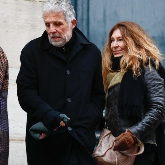 Stéphane Guillon et guest - Arrivées aux obsèques de Niels Arestrup à l'Église Saint-Roch à Paris. Le 10 décembre 2024
© Christophe Clovis / Bestimage