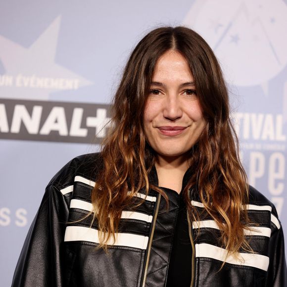 Izïa Higelin (membre du jury) au photocall de la cérémonie d'ouverture du 28ème Festival International du Film de Comédie à l'Alpe d'Huez le 13 janvier 2025.

© Dominique Jacovides / Bestimage