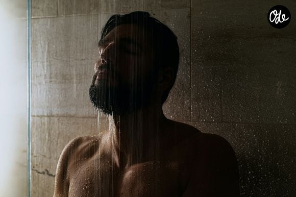 Les ventilateurs peuvent déshydrater les personnes fragiles.

Photo prise par Victor Furtuna / Unsplash