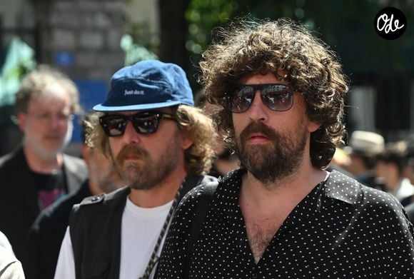Gaspard Augé (Justice) - Sortie des  obsèques de Vincent Belorgey alias "Kavinsky" en l'église Saint-Pierre-de-Montmartre le 12 août 2026.
© Christian Liewig / Bestimage