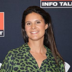 Mère de quatre enfants, la journaliste est mariée à Harold Hauzy.

Apolline de Malherbe - Conférence de presse de la rentrée RMC à Paris le 2 septembre 2025. © Coadic Guirec/Bestimage