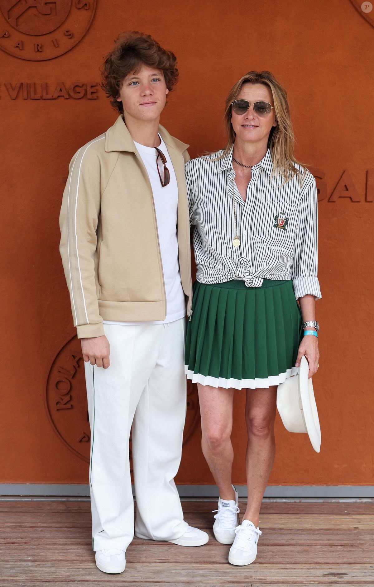 photo-ensemble-ils-ont-eu-trois-enfants-pr-nomm-s-yasmine-roman-et