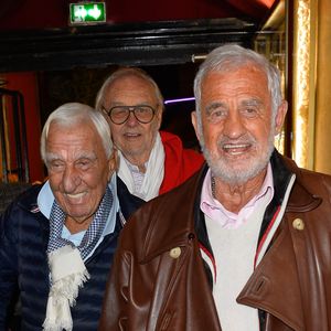 Charles Gérard, Jean-Paul Belmondo et Christian Brincourt - Louis-Michel Colla fête son 60ème anniversaire au théâtre de la Gaîté-Montparnasse à Paris le 8 novembre 2016. Louis-Michel Colla est le directeur du théâtre de la Gaîté-Montparnasse depuis 1998. © Coadic Guirec/Bestimage