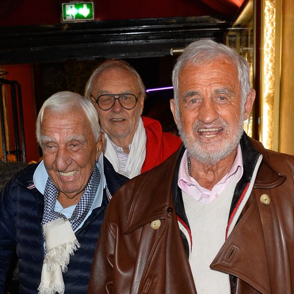 Charles Gérard, Jean-Paul Belmondo et Christian Brincourt - Louis-Michel Colla fête son 60ème anniversaire au théâtre de la Gaîté-Montparnasse à Paris le 8 novembre 2016. Louis-Michel Colla est le directeur du théâtre de la Gaîté-Montparnasse depuis 1998. © Coadic Guirec/Bestimage