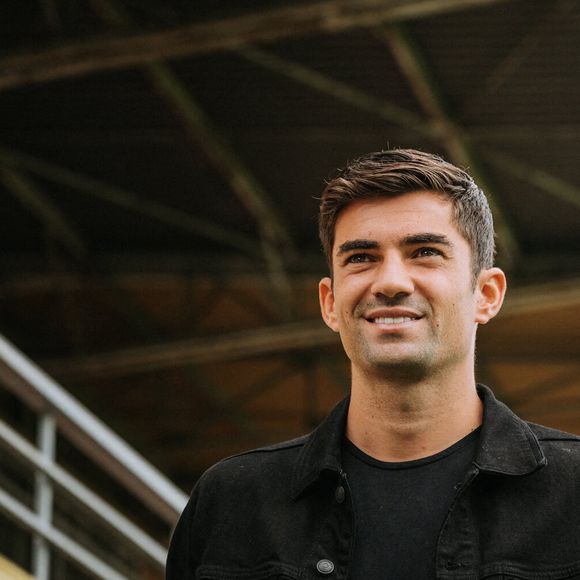 Conférence de presse d'Enzo Zidane, milieu de terrain de 26 ans, fils aîné de Zizou, pour officialiser son arrivée en Ligue 2 BKT dans le club de football de Rodez Aveyron, dont son père est actionnaire depuis 2012. Rodez, France, le 30 juin 2021. Photo by Tourneret/ANDBZ/ABACAPRESS.COM