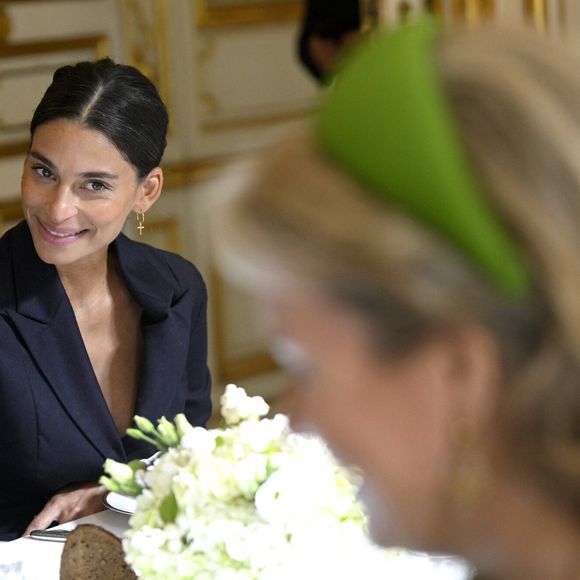 Récemment, cette dernière a publié un cliché avec un texte énigmatique : 

L'animatrice de télévision belge Tatiana Silva lors déjeuner de travail avec les acteurs français et belges de l'industrie créative et culturelle à l'Hôtel de Ville de Paris, France, le 15 octobre 2024, le deuxième jour de la visite officielle du couple royal belge en France. © Didier Lebrun/Pool/Photonews/Bestimage