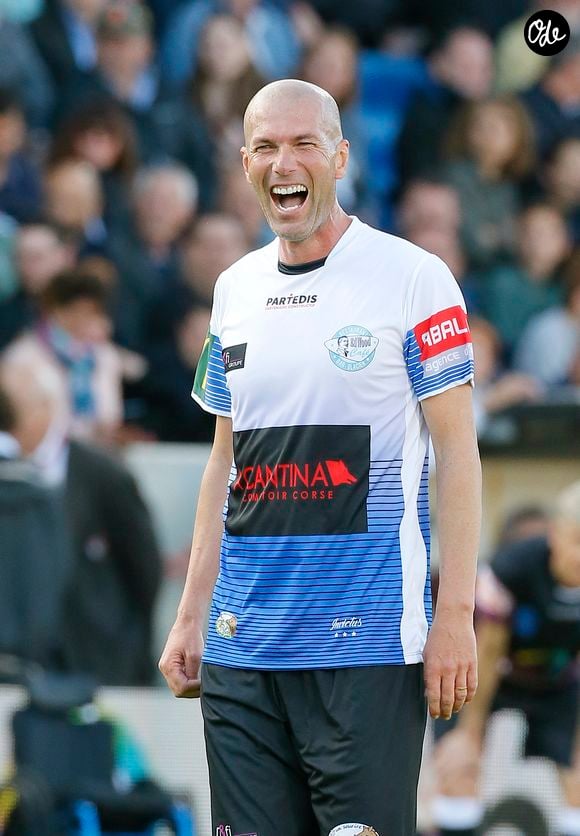 Zinédine Zidane (entraîneur du Real Madrid) lors du "Match des légendes" (match caritatif mi-foot, mi-rugby) au profit de l’association de P.Olmeta, "Un sourire, un espoir pour la vie", qui vient en aide aux enfants malades, au stade Chaban Delmas, Bordeaux, France, le 27 Mai 2019. © Patrick Bernard/Bestimage