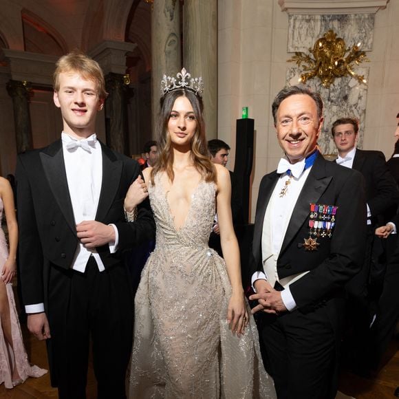 Albert Windsor se fait très discret depuis sa naissance.

La princesse Eulalia d’Orléans Bourbon ( robe Tony Ward ) et son cavalier Albert Windsor, Stéphane Bern - Répétitions pour le Bal 2025 des débutantes à l’hôtel Shangri-La Paris le 29 novembre 2025. Photo par Le Bal / Moreau / Borde / Bestimage
